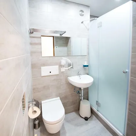 Am Mit Balkon Pool Fitness Inkl *