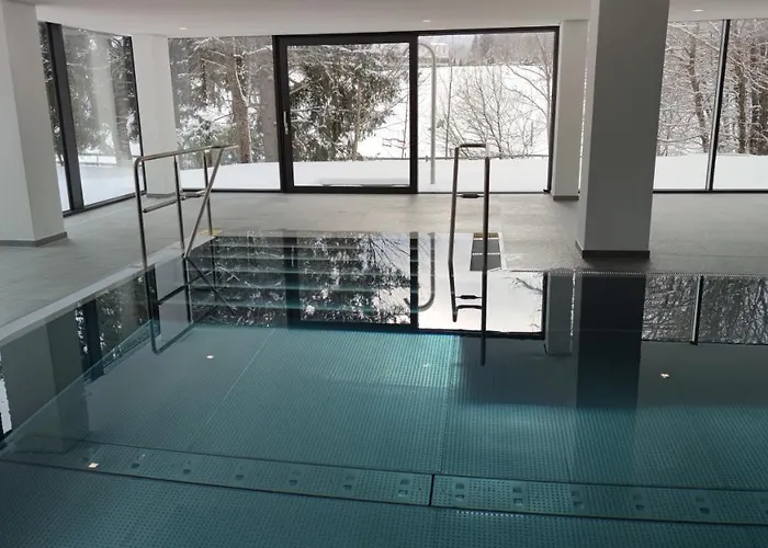 公寓 Am Mit Balkon Pool Fitness Inkl 施卢赫湖